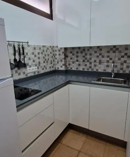 Marlenghi 413 * San Bartolomé